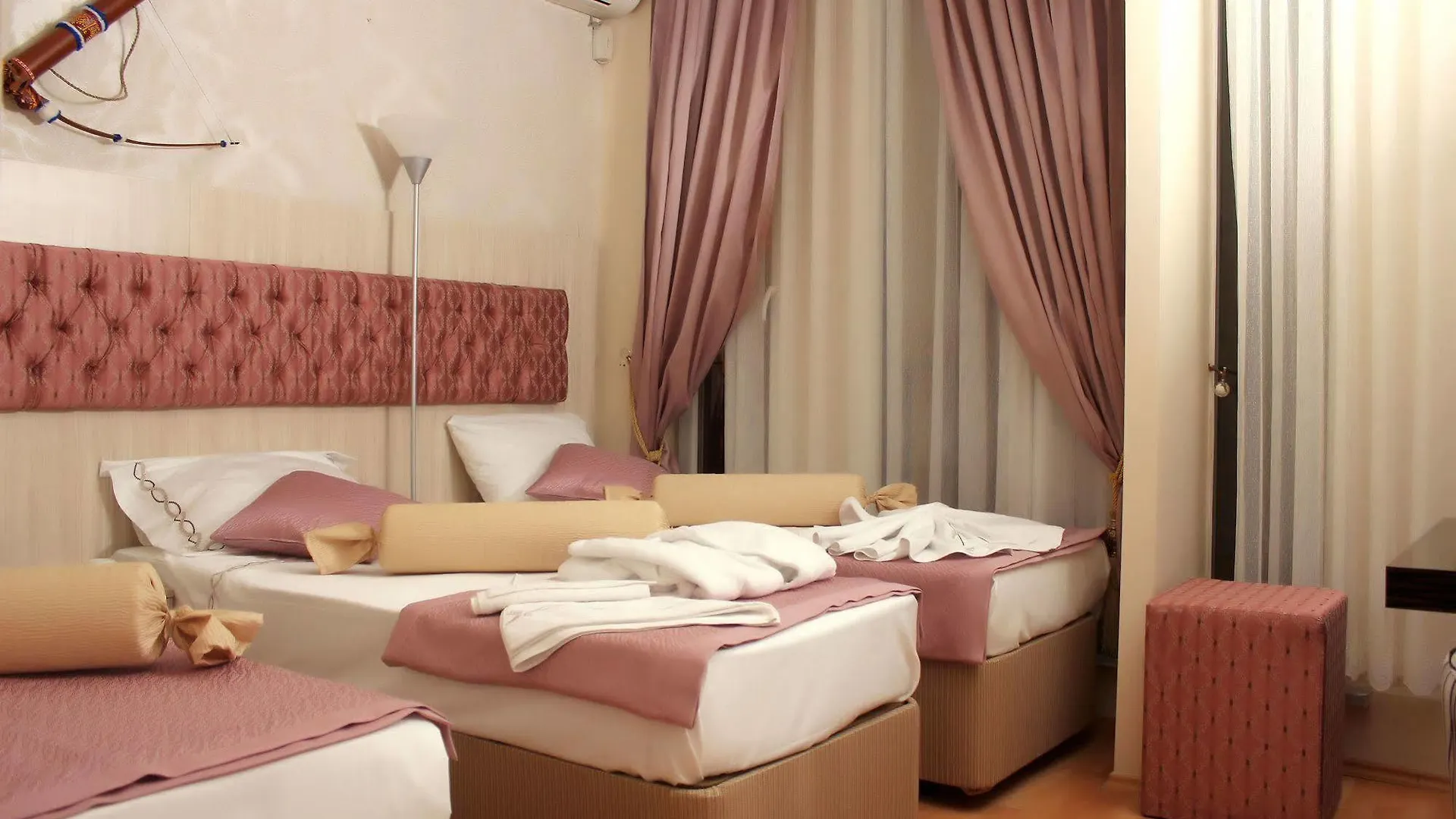 Blue Moon Apart Hotel 伊斯坦布尔 3*,